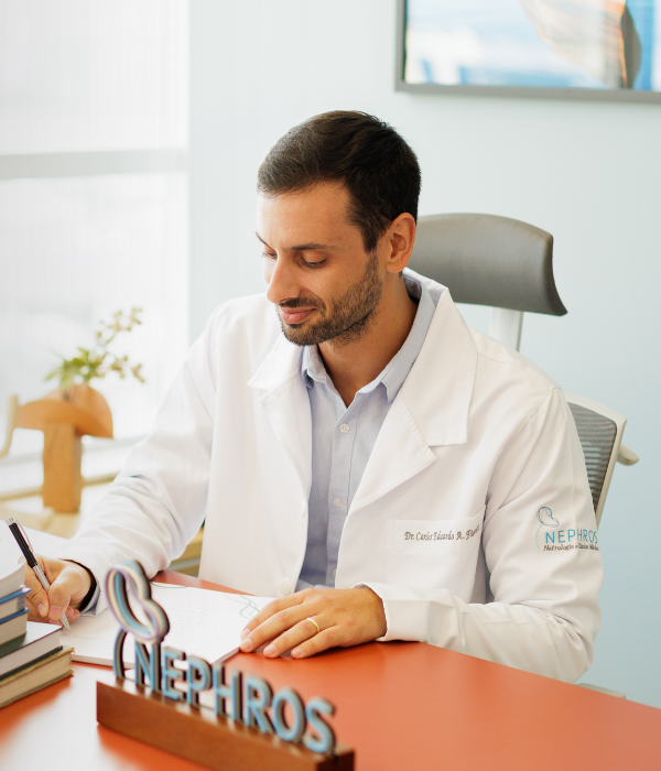 Dr. Carlos Eduardo Fioroti